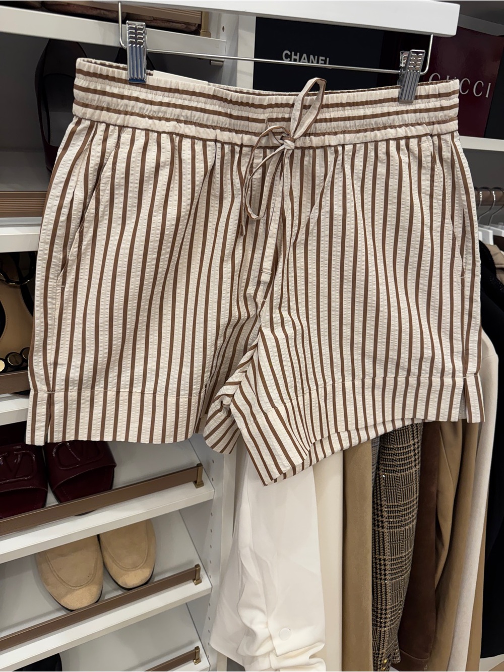 Banana Republic Cream and Brown Striped Mid-Rise Shorts - Picture 2 of 8